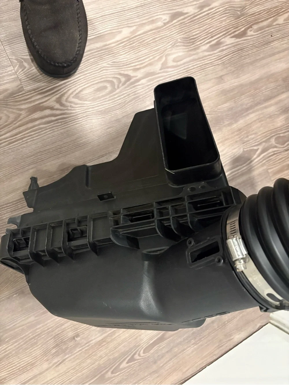 2011-2014 Ford Mustang GT 5.0L Air Intake Complete Assembly OEM